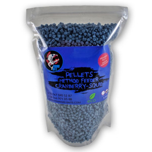 Пеллетс Method Cranberry-Squid 4mm 0.5kg