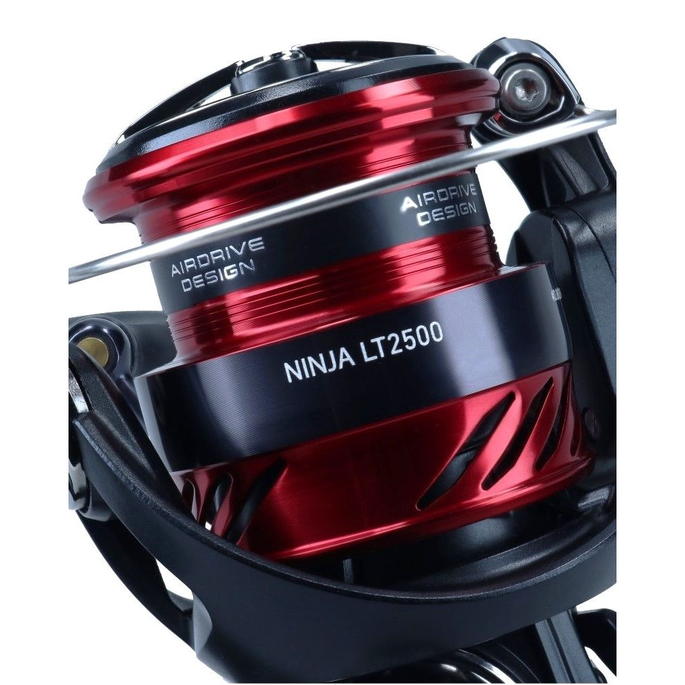 Катушкa Daiwa 23 Ninja LT 2500 4+1BB