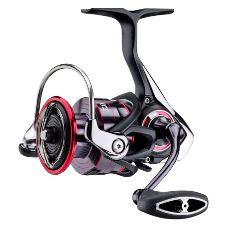 Катушка спиннинговая Daiwa 17 Fuego LT 3000 D-C