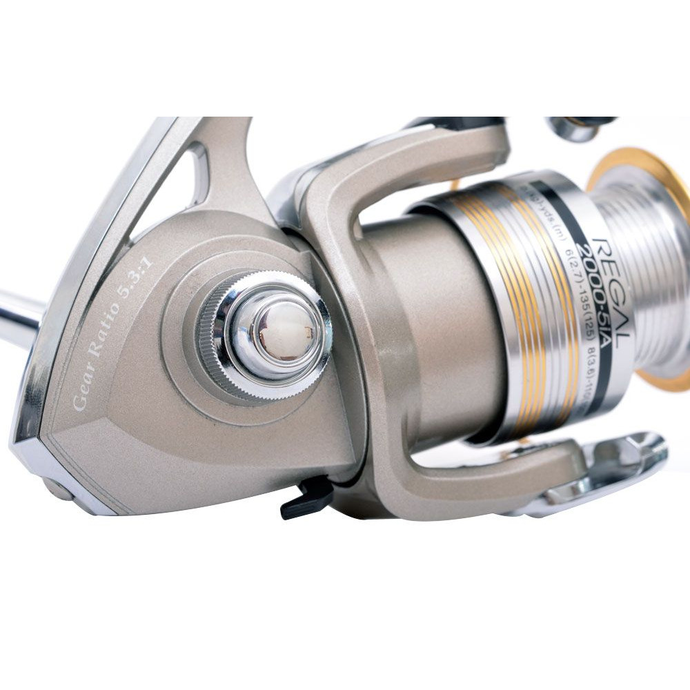 Катушка спиннинговая Daiwa Regal 3000-5iA 5+1BB